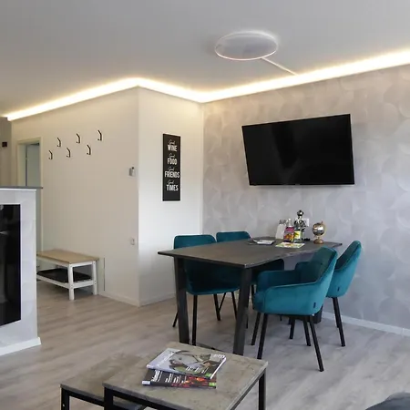 Apartmán Citylife Pool Sauna 5 Pers Near Lift Wifi Ps4