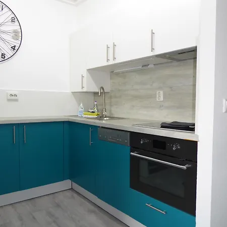 Citylife Pool Sauna 5 Pers Near Lift Wifi Ps4 Apartment *