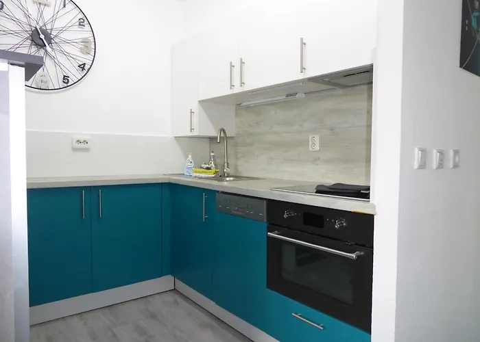 Citylife Pool Sauna 5 Pers Near Lift Wifi Ps4 Apartamento *